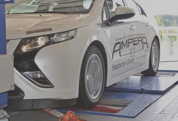 Standuri de verificare putere motor cu role din seria LPS