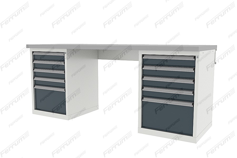 Banc de lucru cu două coloane